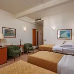 Hotel Grand Bonavia 4*