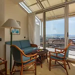 Grand Bonavia Hotel 4*