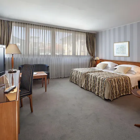 Hotel Grand Bonavia