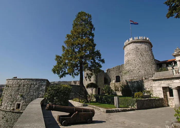 Grand Bonavia Hotel 4*