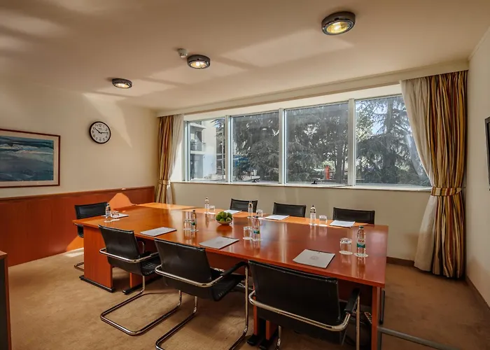 Grand Bonavia Hotel 4*