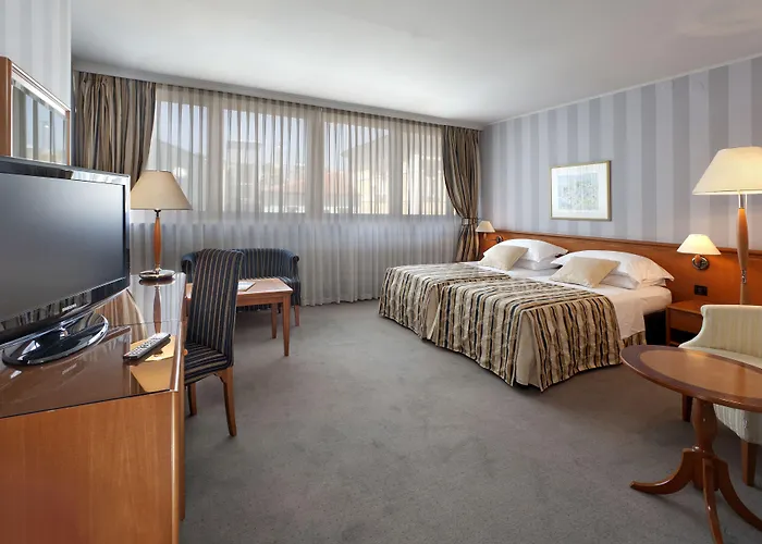 Hotel Grand Bonavia