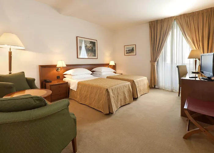 Grand Bonavia Hotel