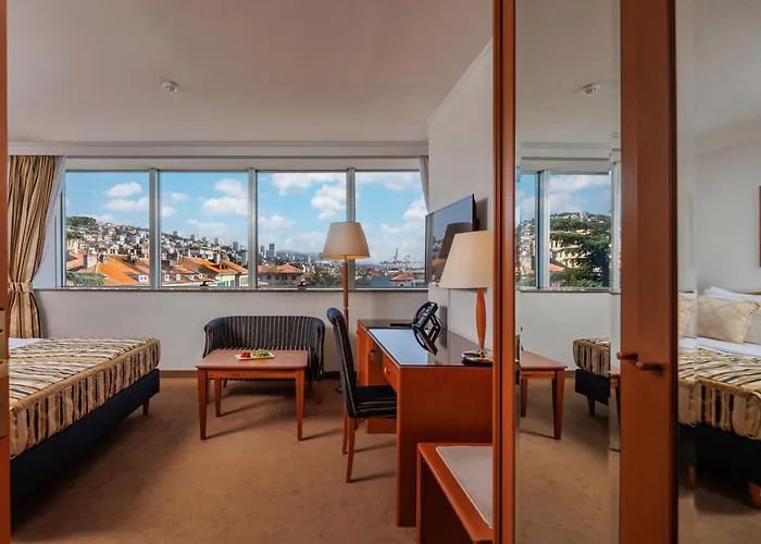 Grand Bonavia Hotel 4*